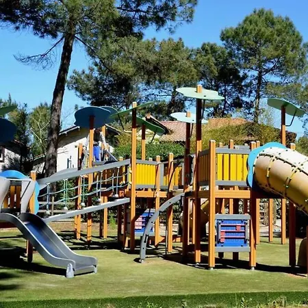 Maison 3 Pieces 6 Personnes Proche Golf Et Ocean Holiday home
